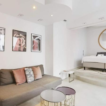 Magnifique Appartement Parisien - Marais Екстериор снимка