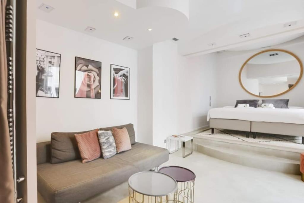 Magnifique Appartement Parisien - Marais Екстериор снимка
